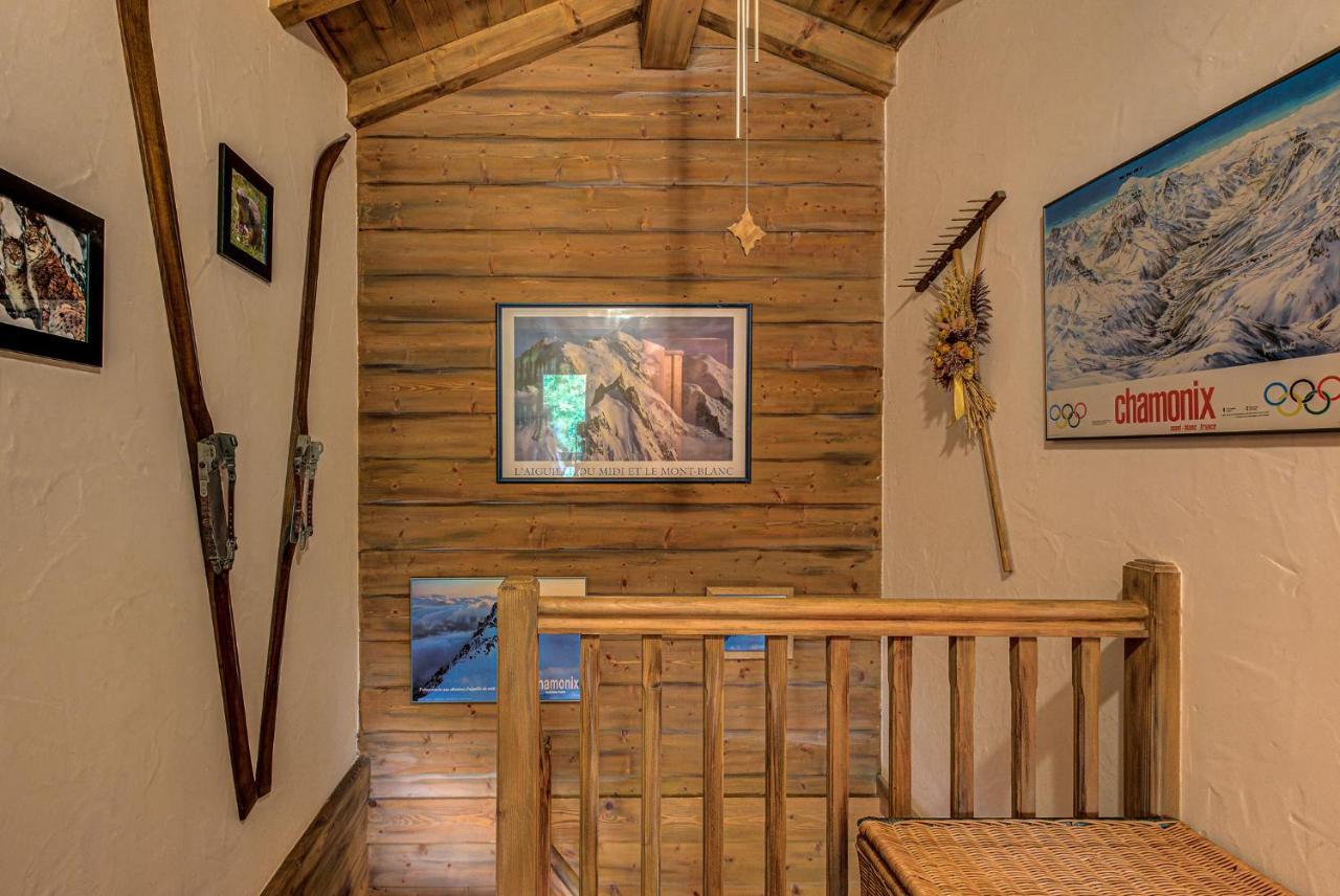 Blackbushe - Traditional - Alpes Travel - Sleeps 4-6 Chalet *