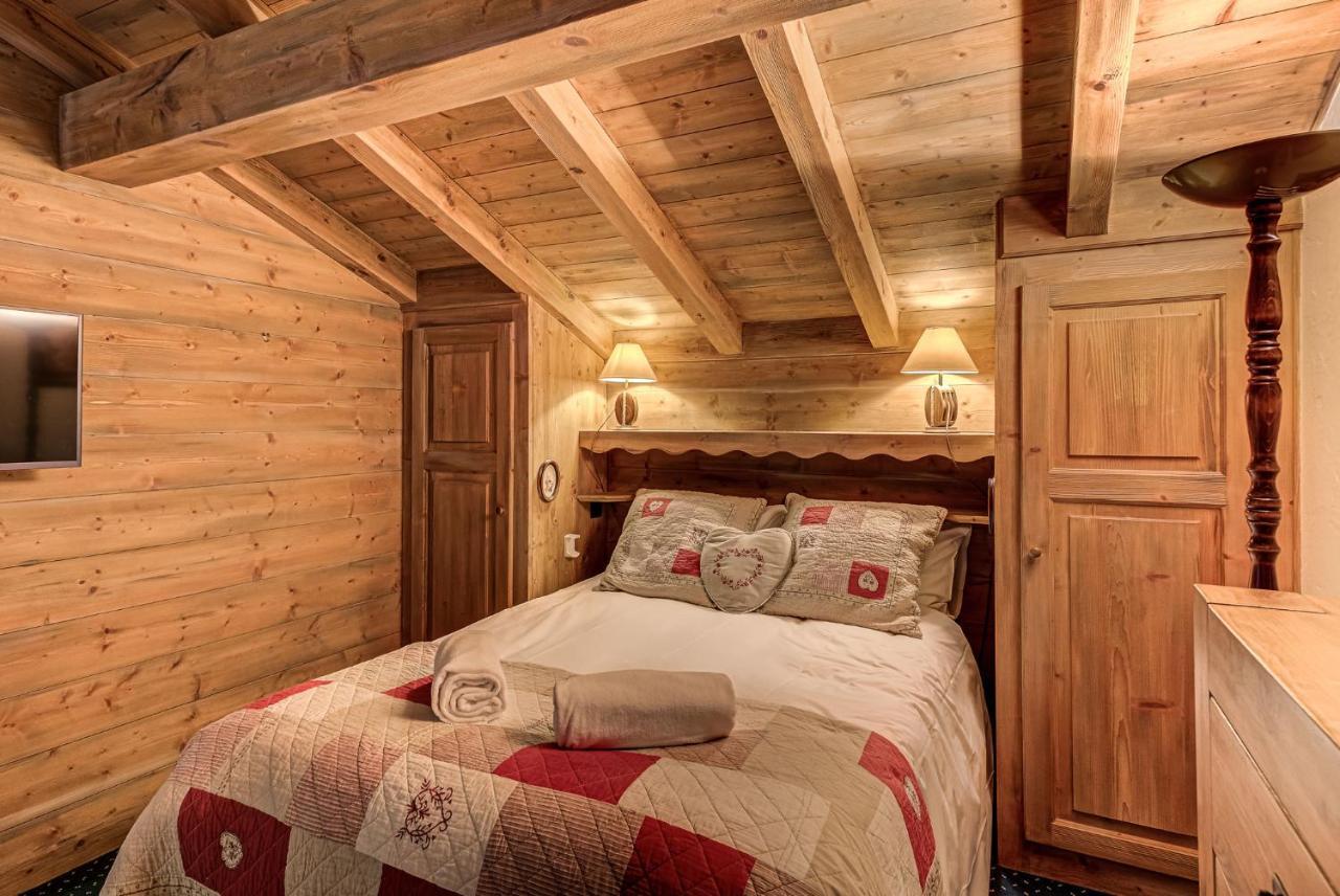 Chalet Blackbushe - Traditional - Alpes Travel - Sleeps 4-6 *