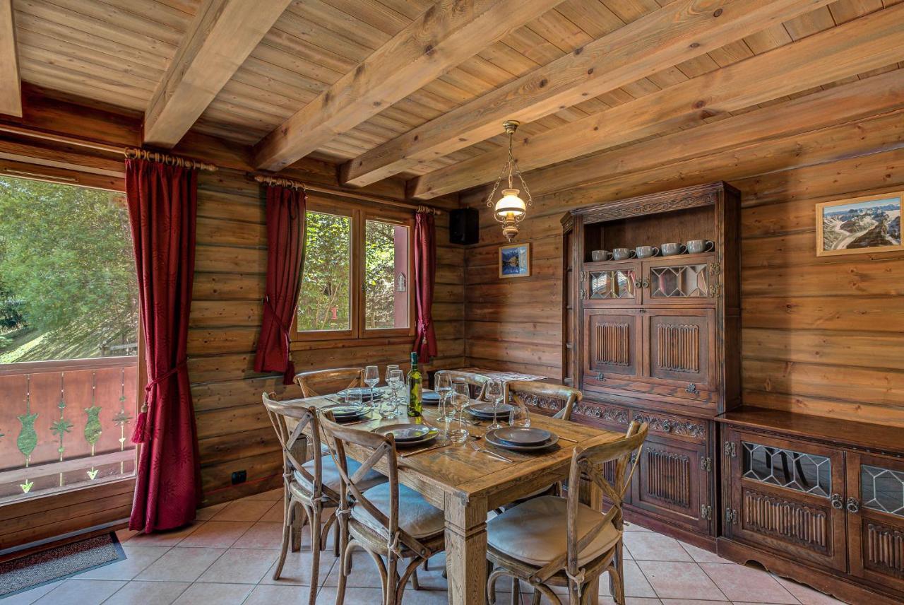 Blackbushe - Traditional - Alpes Travel - Sleeps 4-6