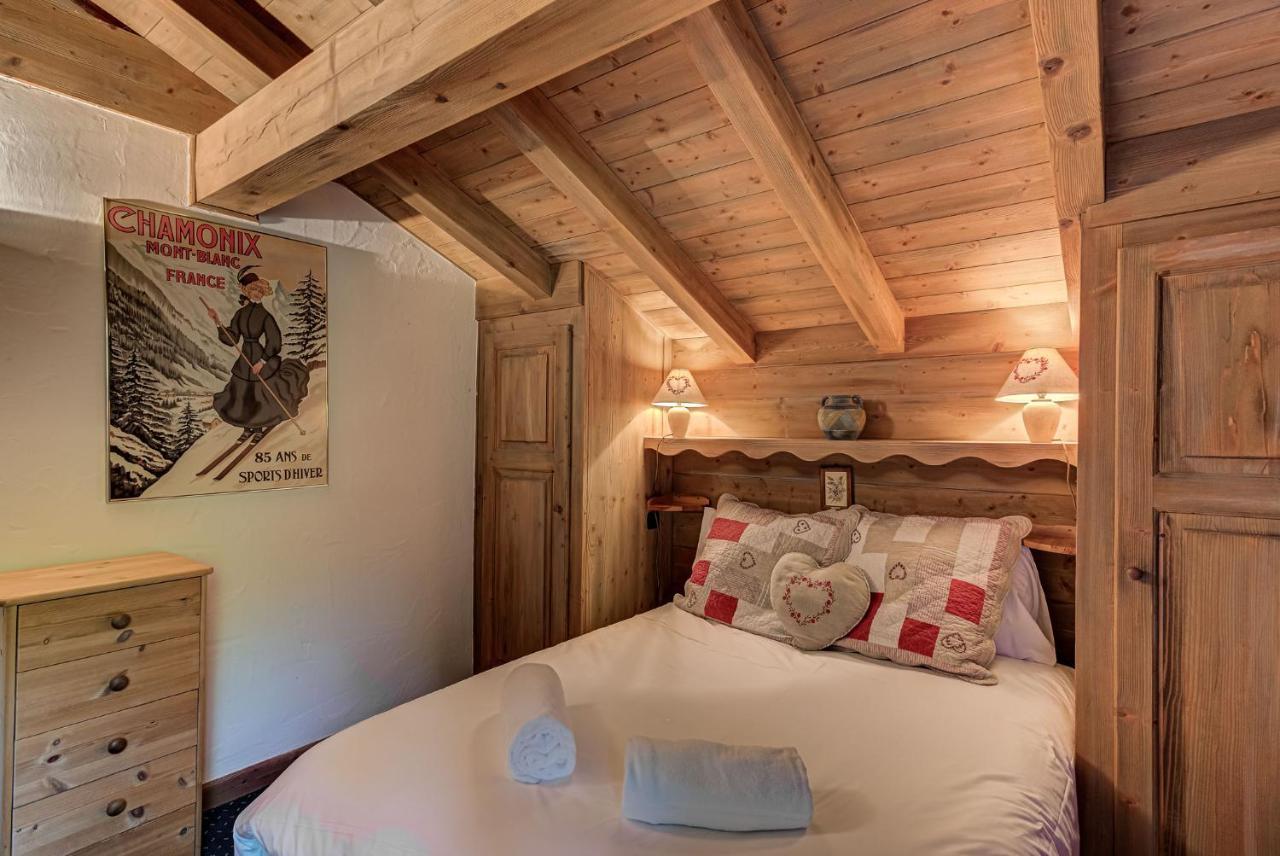 Blackbushe - Traditional - Alpes Travel - Sleeps 4-6 Les Houches