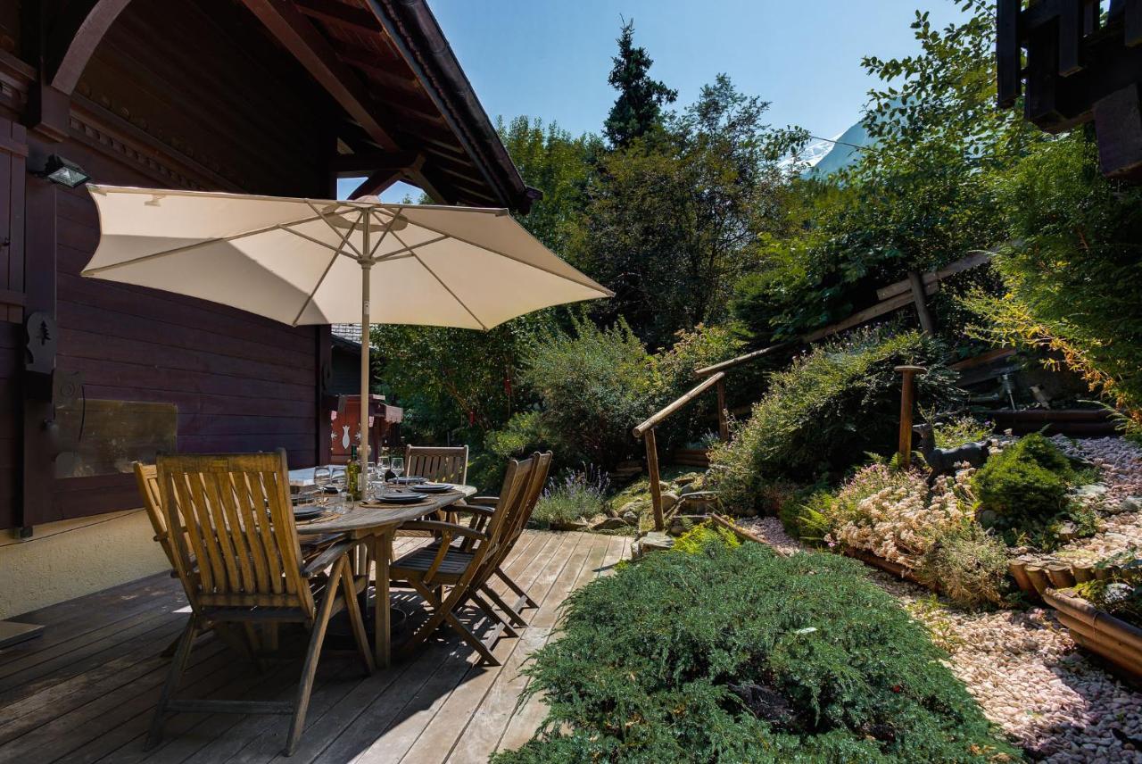 Blackbushe - Traditional - Alpes Travel - Sleeps 4-6 Chalet